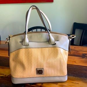 Dooney & Bourke tan purse